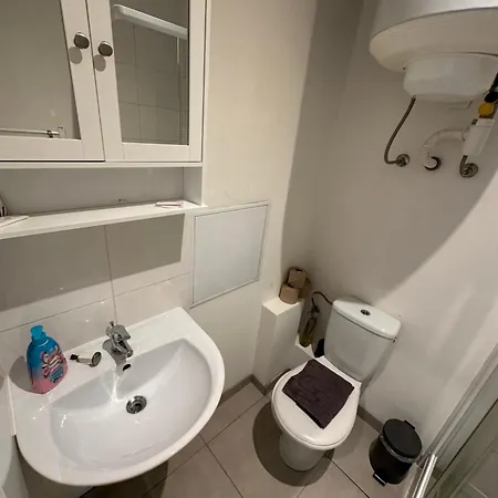 # Le 9 # Joli Neuf, équipé Centre *