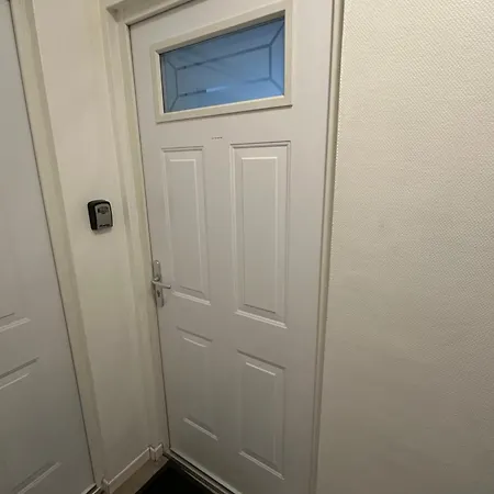 # Le 9 # Joli Neuf, Equipe Centre Daire