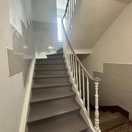 # Le 9 # Joli Neuf, Equipe Centre Apartment *